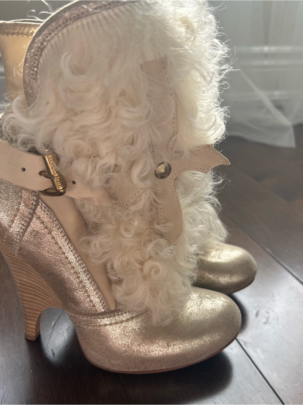 Just Cavalli Gold Metallic Leather Fur Trim Boots - Picture 2 of 5